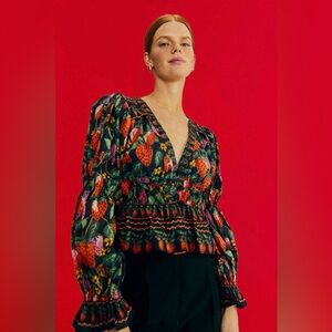 Farm rio lady strawberry blouse